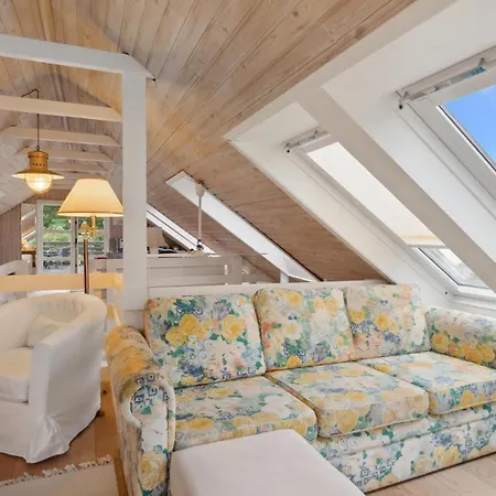 Casa de Férias Nice Home In Knebel With House Sea View