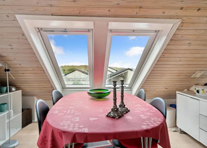 Feriehus Three-bedroom In Knebel
